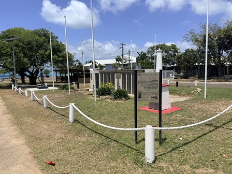 IMG_4809 - War Memorial whole area.JPG